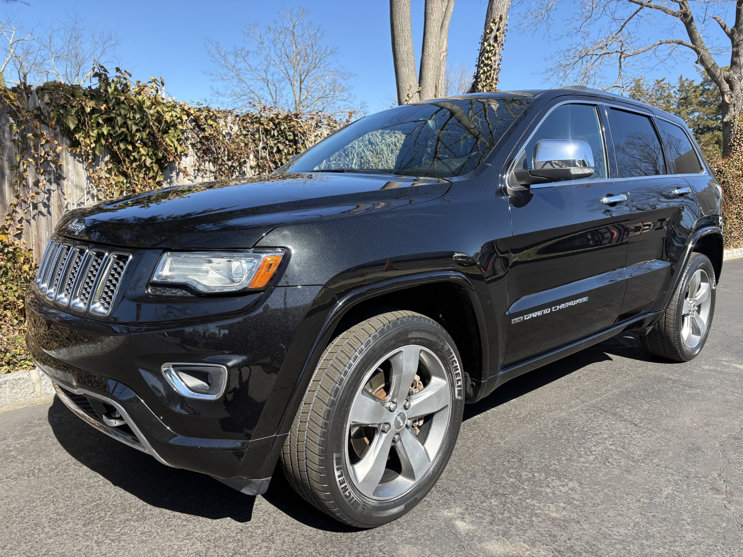 2014 Jeep Grand Cherokee Overland Hemi 4×4